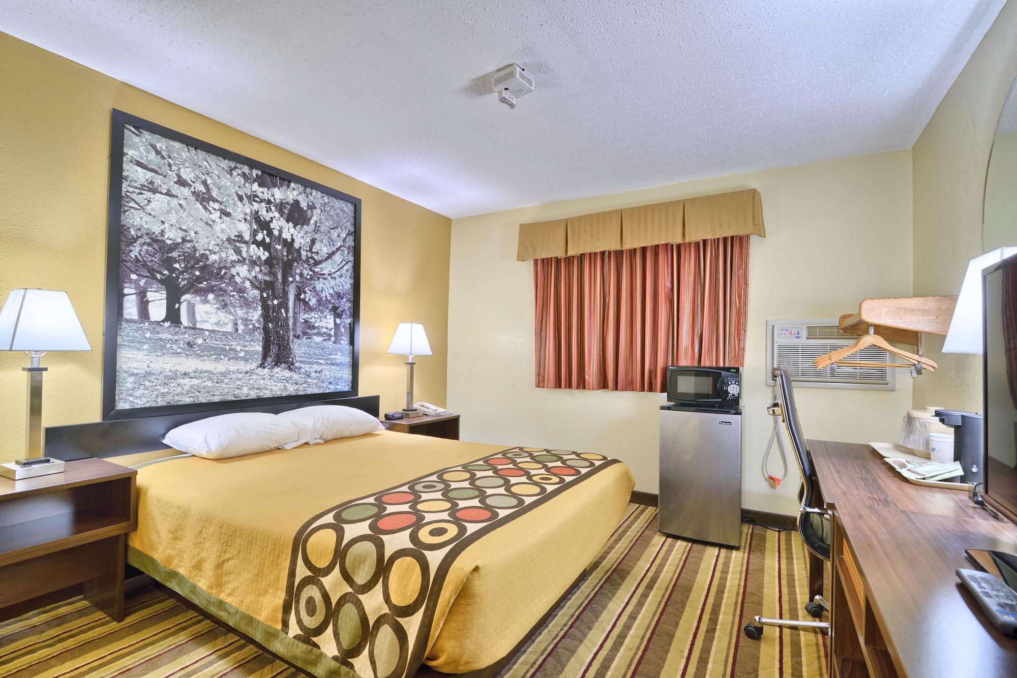 Super 8 By Wyndham Latham - Albany Airport Otel Dış mekan fotoğraf