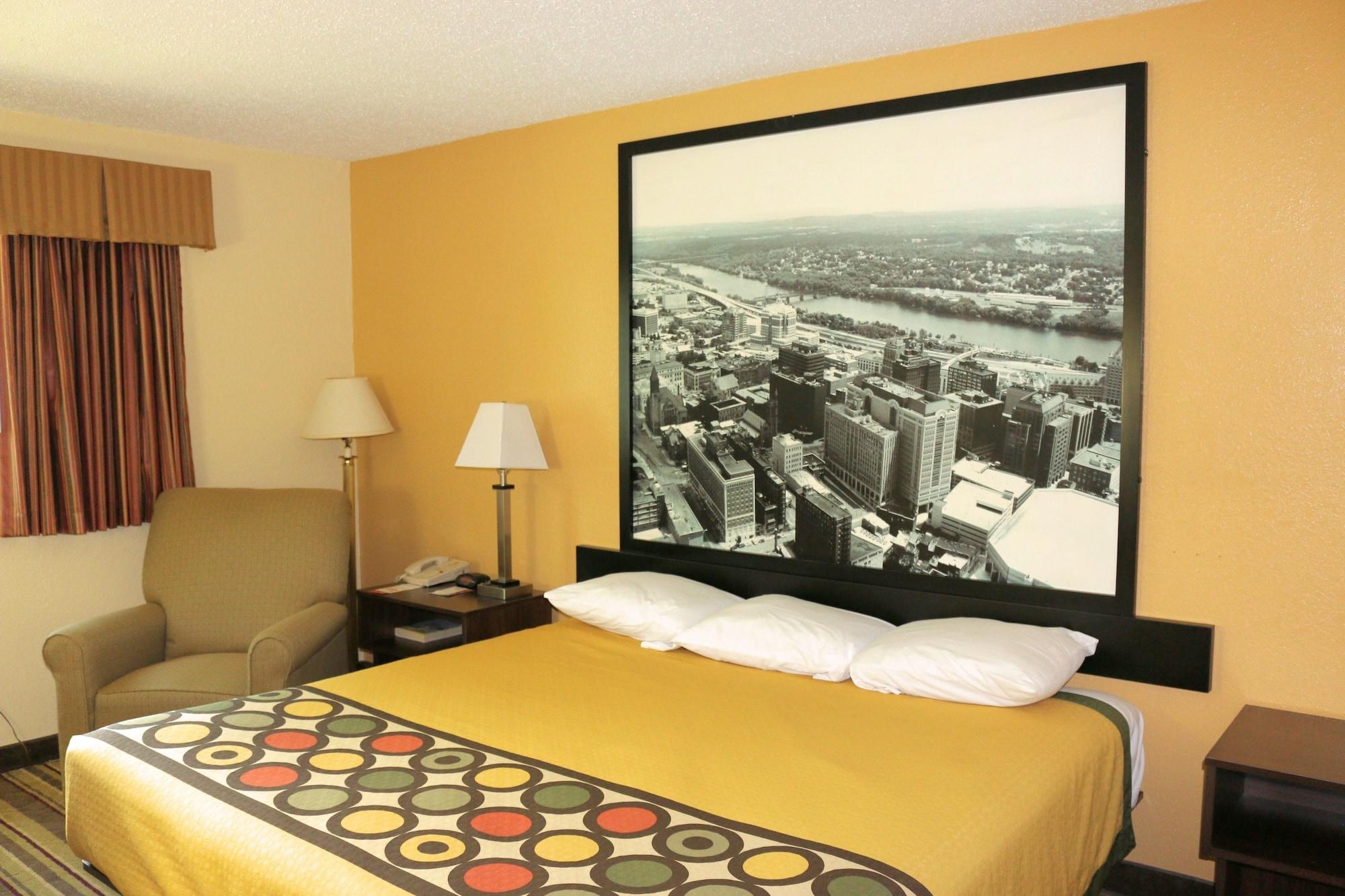 Super 8 By Wyndham Latham - Albany Airport Otel Dış mekan fotoğraf