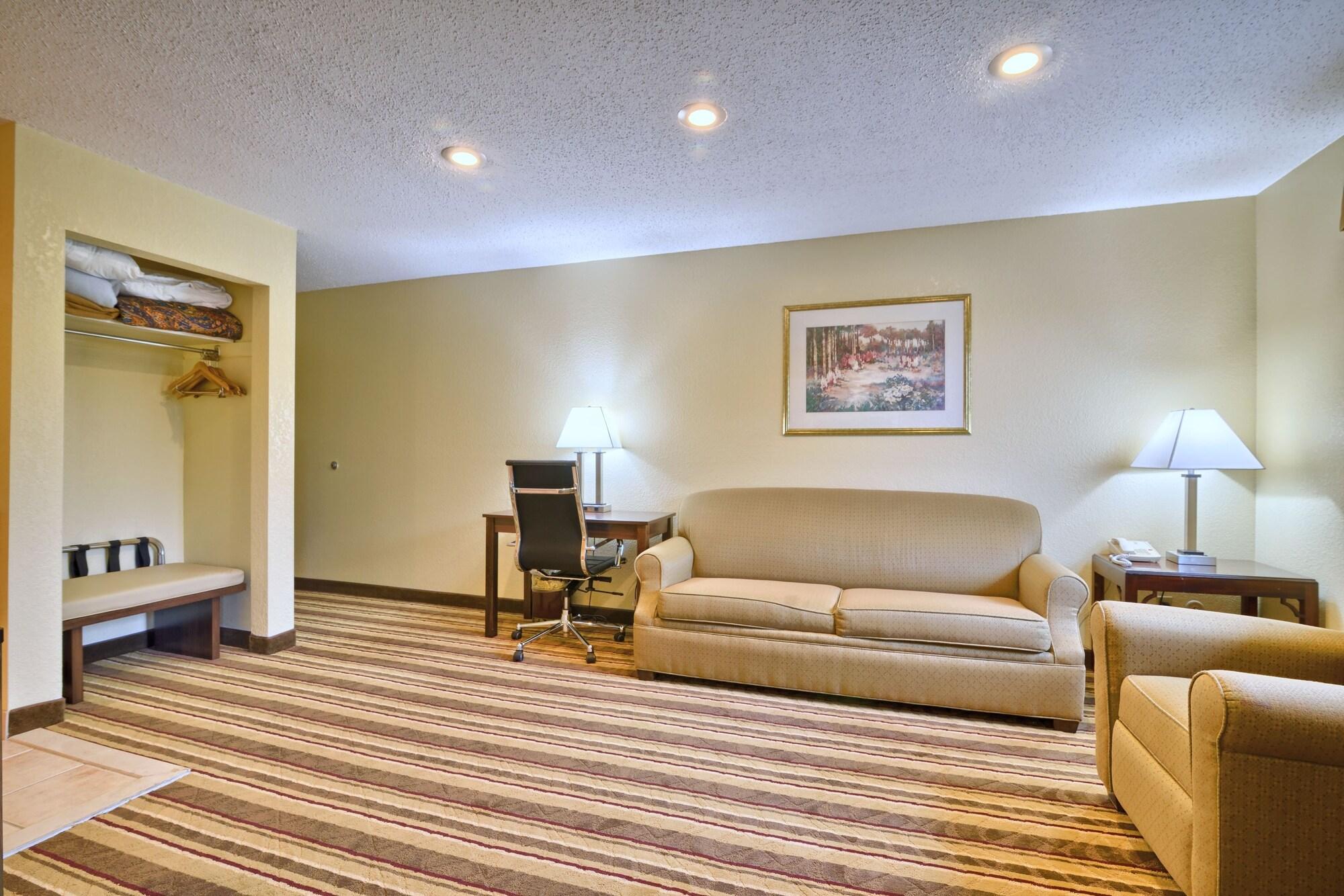 Super 8 By Wyndham Latham - Albany Airport Otel Dış mekan fotoğraf