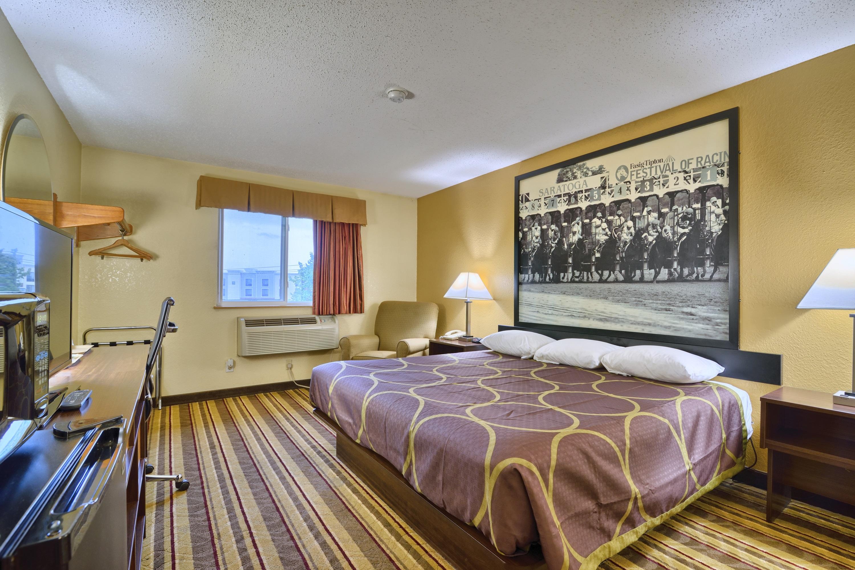 Super 8 By Wyndham Latham - Albany Airport Otel Dış mekan fotoğraf