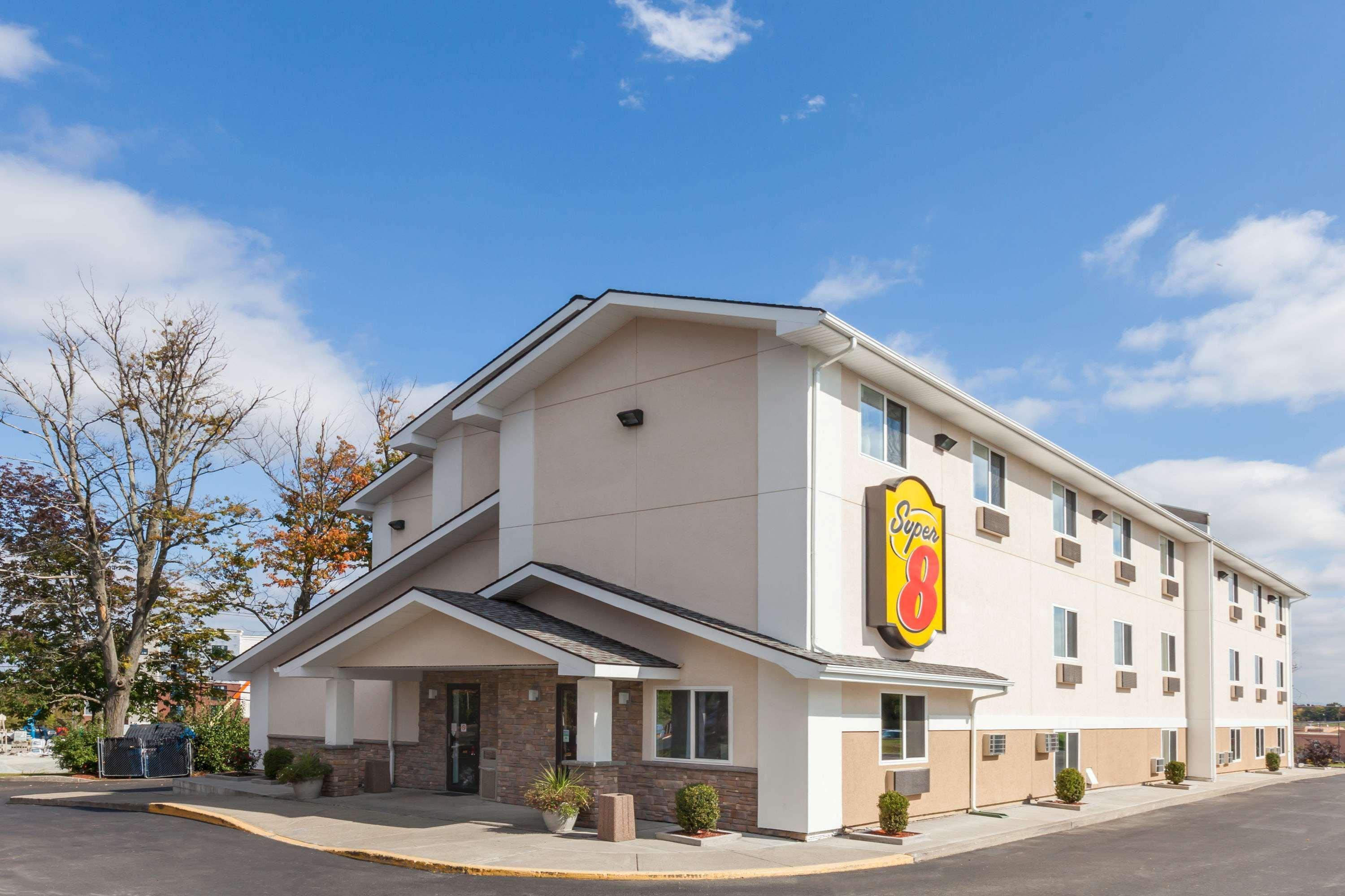 Super 8 By Wyndham Latham - Albany Airport Otel Dış mekan fotoğraf