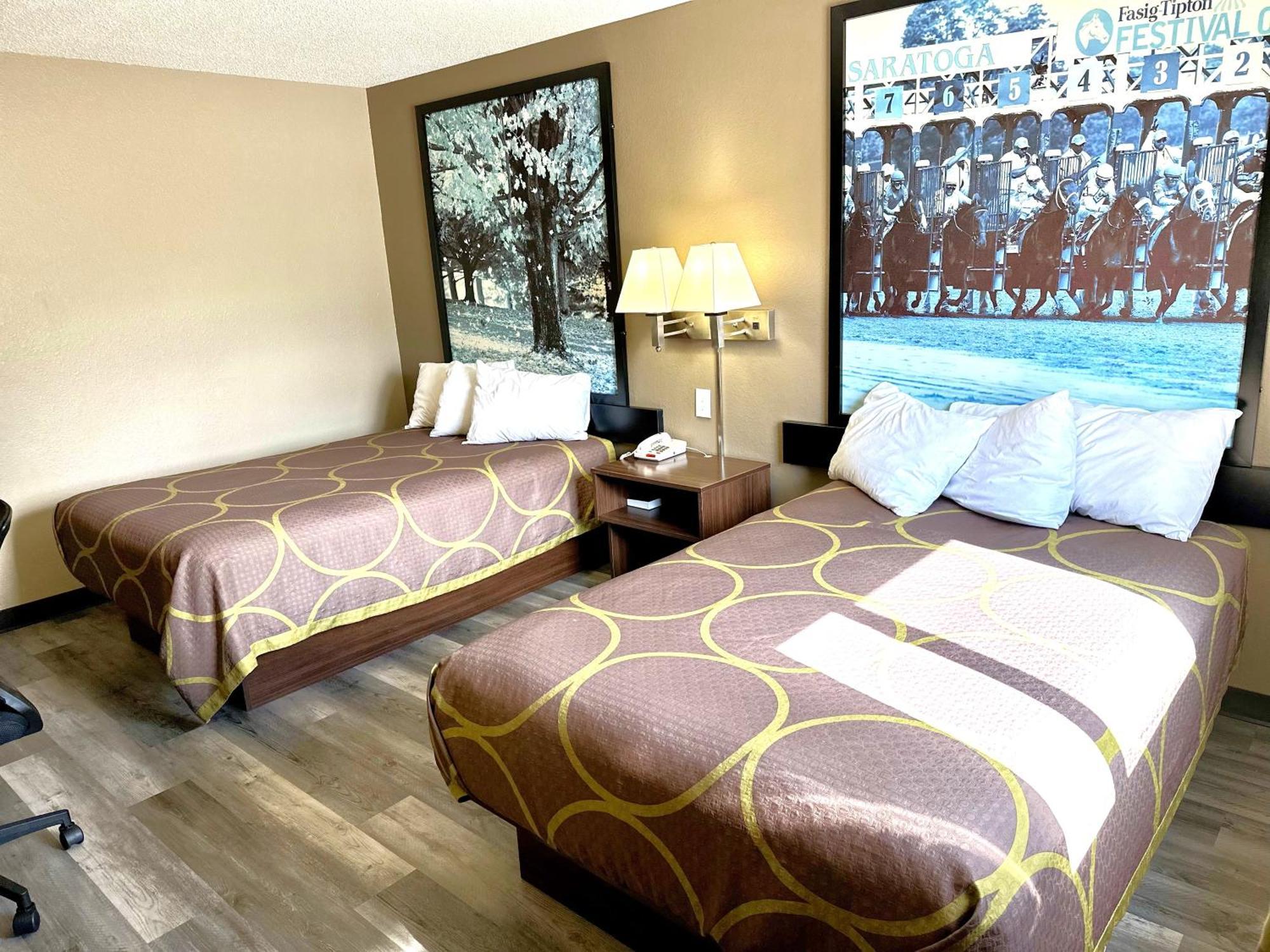 Super 8 By Wyndham Latham - Albany Airport Otel Dış mekan fotoğraf